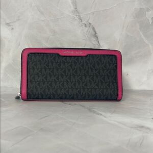 Michael Kors Cooper Pink and Black Wallet Unisex Continental Zip Wallet